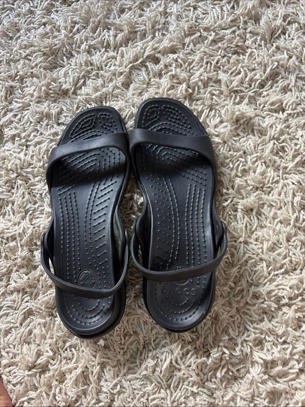 Women’s Crocs Cleo black slip-on synthetic convertible sandals size 10